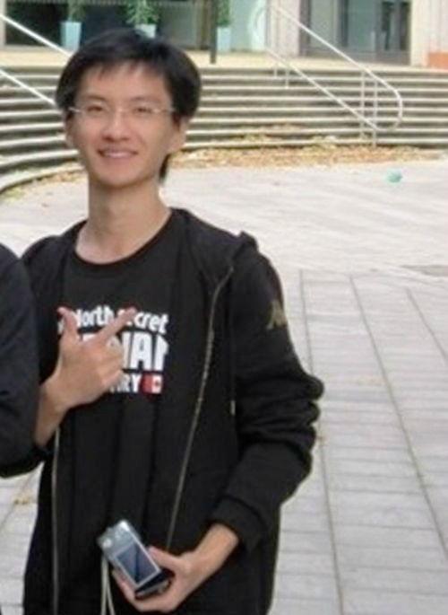 李瑞长大后的照片,从青涩少年到成熟魅力